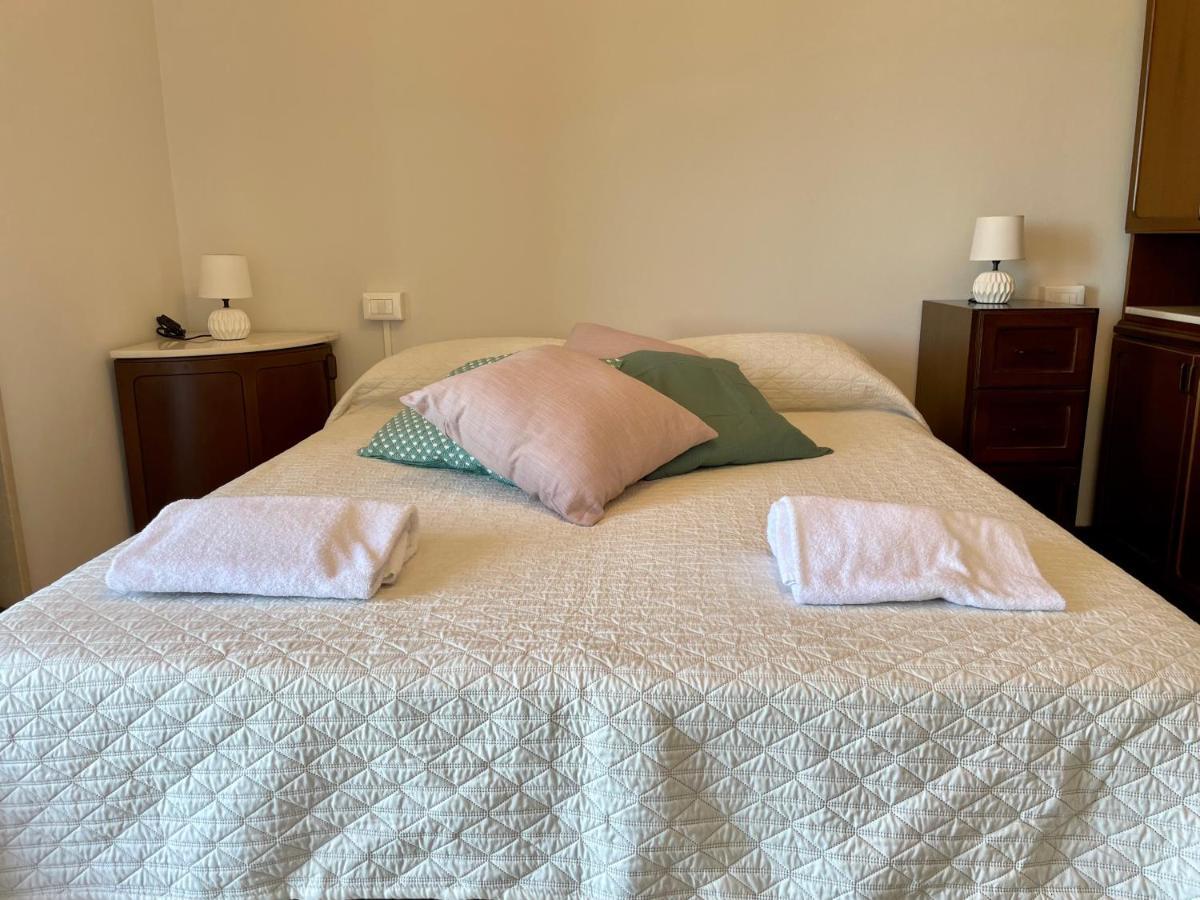 Torri Panoramic Apartment Тори дел Бенако Екстериор снимка